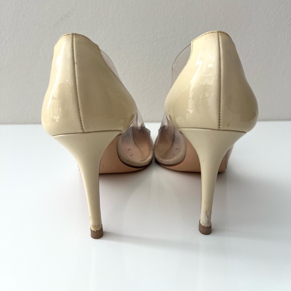 Gianvito Rossi 85 Plexi offwhite patent leather pumps, size 38.5 (US 8) - Picture 5 of 11